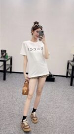 GUCCI 2025 Early Spring New Product Round Neck Printed Short Sleeve t-shirt - Image 3