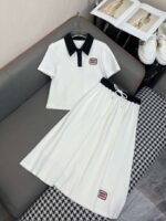 miumiu T-shirt long skirt suit - Image 12