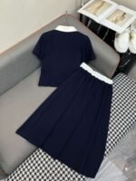 miumiu T-shirt long skirt suit - Image 6