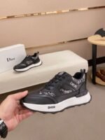 DIOR new sneakers are available at the same counter - Image 15