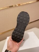 DIOR new sneakers are available at the same counter - Image 10