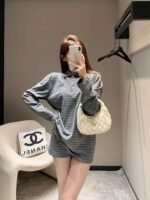 miumiu striped T-shirt set. - Image 11