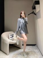 miumiu striped T-shirt set. - Image 12