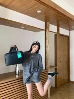 miumiu striped T-shirt set. - Image 6