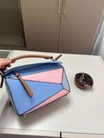 Loewe Geometric Bag Women’s Day Benefit Edition - Image 5