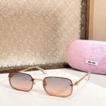 miumiu sunglasses premium edition SIZE: 65 mouths 16-148 - Image 3