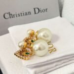 DIOR heart-shaped earrings - Image 5