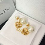 DIOR heart-shaped earrings - Image 4