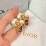 DIOR heart-shaped earrings - Image 3