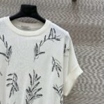 Brunello Cucinelli Spring and summer new sequin three-dimensional embroidery short-sleeved knitted T-shirt Premium - Image 4