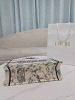 DIOR Beige Millefiori Embroidered Medium Book Tote 36 x 27.5 x 16.5cm Premium - Image 8