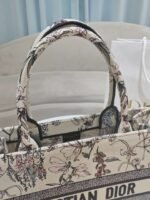 DIOR Beige Millefiori Embroidered Medium Book Tote 36 x 27.5 x 16.5cm Premium - Image 4