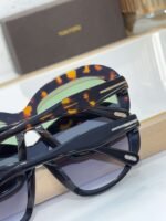 Tom Ford Sunglasses Premium Edition SIZE: 62-12-140 - Image 9