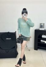 Celine’s new spring/summer green and white striped smiley face round neck long-sleeved knit sweater - Image 9