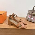 Hermès new high-heeled sandals - Image 4