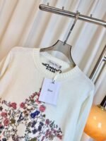 DIOR limited edition five-star floral embroidered cashmere long-sleeved top - Image 8