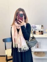 Loewe Autumn/Winter Knitted Scarf Size: 65x180cm - Image 9