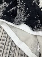 Chanel  Early Autumn Classic Jacquard Hooded Composite Suede Sweatshirt High Quality - Image 3