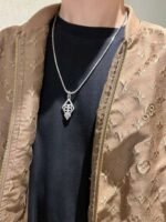 Balenciaga new necklace 1:1 style high quality version - Image 4