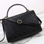 GUCCI new logo printed handbag high-end version 26x18x11.5cm - Image 7