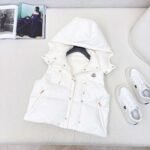 Moncler autumn and winter latest official website new color matching short stand collar down jacket vest coat