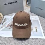Balenciaga baseball cap with letters - Image 10