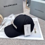 Balenciaga baseball cap with letters - Image 6
