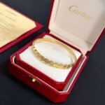 Cartier diamond bracelet high-end version V gold material - Image 4