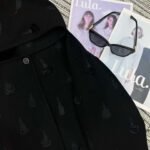 Hermès 2025 Autumn and Winter Series Hooded Double-faced Cashmere Short Jacket Double-faced Cashmere High-end Quality 1:1 - Image 5