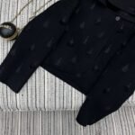 Hermès 2025 Autumn and Winter Series Hooded Double-faced Cashmere Short Jacket Double-faced Cashmere High-end Quality 1:1 - Image 3