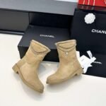 Chanel autumn and winter new double C chain pendant short boots upper cowhide material - Image 9