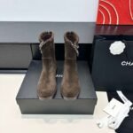 Chanel autumn and winter new double C chain pendant short boots upper cowhide material - Image 7