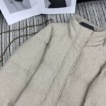 Loro Piana new lapel wool down jacket is lined with 90% white goose down, high-end quality - Image 5