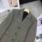 miumiu New herringbone lapel suit jacket with letter patch embroidery on the pockets High-end quality - Image 8