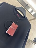 GUCCI Crew neck 3D logo sweatshirt with brushed lining. High-quality sweatshirt - Image 7