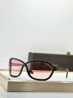 Tom Ford sunglasses premium edition size: 68-7-115 - Image 10