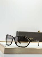 Tom Ford sunglasses premium edition size: 68-7-115 - Image 6