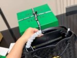 Bottega Veneta Woven shopping bags 26x21cm - Image 11