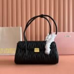 miumiu New autumn and winter baguette bag high-end version 1:1 handbag size: 28x11x15cm - Image 12