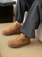 UGG solid color classic autumn/winter boots with wool lining - Image 4