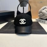 CHANEL winter baseball cap - Image 10