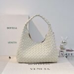BOTTEGA VENETA 2025 New Campana Shoulder Bag, 1:1 Quality, Dimensions: 33*20*16.5cm - Image 3
