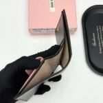 miumiu latest wallet size: 11.5*10*3cm - Image 5