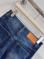 Loro Piana Fall/Winter New Arrival: Two-Button Double-Pocket Stretch Flared Jeans – Premium Quality - Image 3