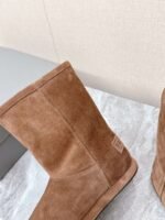 Balenciaga latest Fall/Winter ski collection: snow boots - Image 8