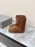 Balenciaga latest Fall/Winter ski collection: snow boots - Image 3