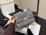 Chanel handbag - Image 4