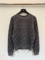 DIOR Autumn/Winter New Collection: Monogram round-neck knitted long-sleeved top with gold thread monogram logo design. - Image 4