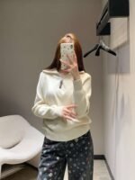 Brunello Cucinelli Early Spring New Arrival: Half-zip Collar Tencel Wool Knit Sweater - Image 4