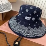 MiuMiu New bucket hat - Image 8